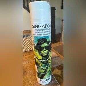 Volumizing Conditioner - Green and White